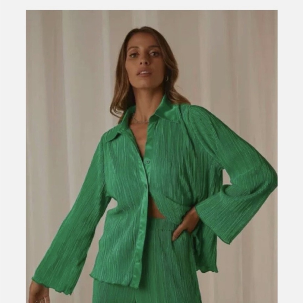 Peppermayo Emerald Pleated Blouse